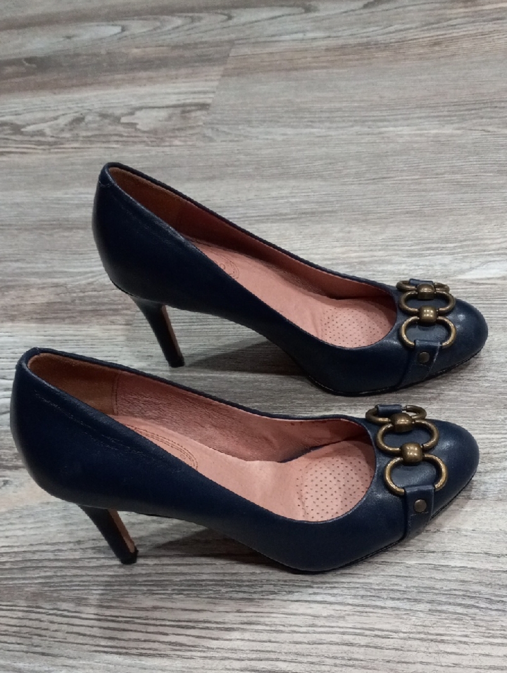 Corso Como Navy Blue Leather Mid Heel Suede Pump